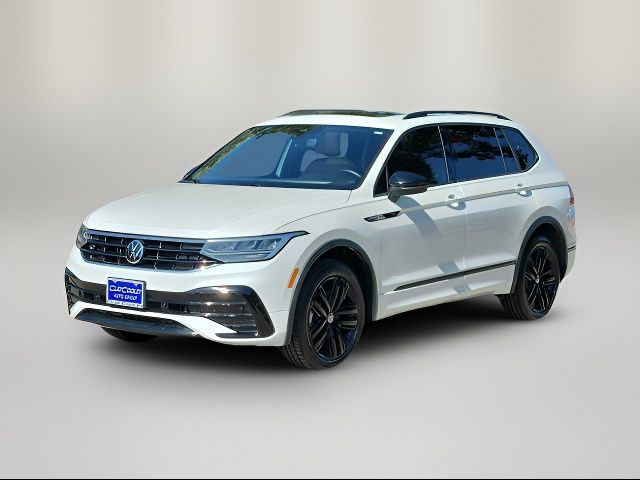 2022 Volkswagen Tiguan SE R-Line Black