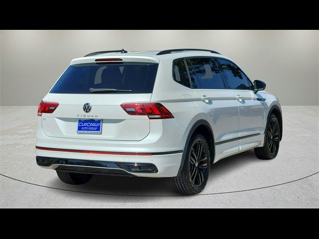 2022 Volkswagen Tiguan SE R-Line Black