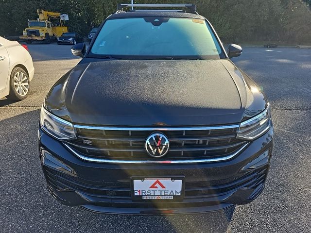 2022 Volkswagen Tiguan SE R-Line Black