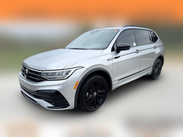 2022 Volkswagen Tiguan SE R-Line Black