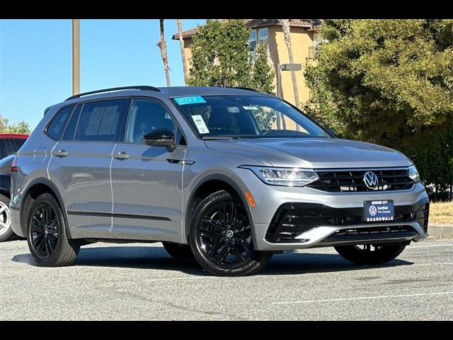 2022 Volkswagen Tiguan SE R-Line Black