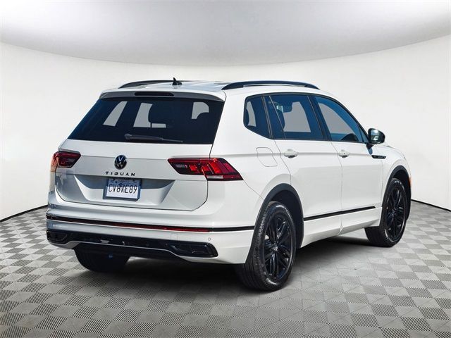 2022 Volkswagen Tiguan SE R-Line Black