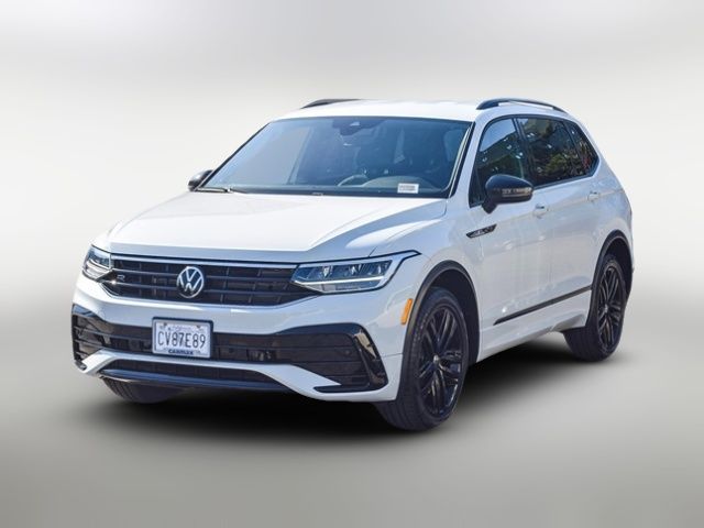 2022 Volkswagen Tiguan SE R-Line Black