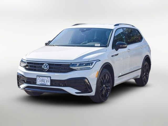 2022 Volkswagen Tiguan SE R-Line Black