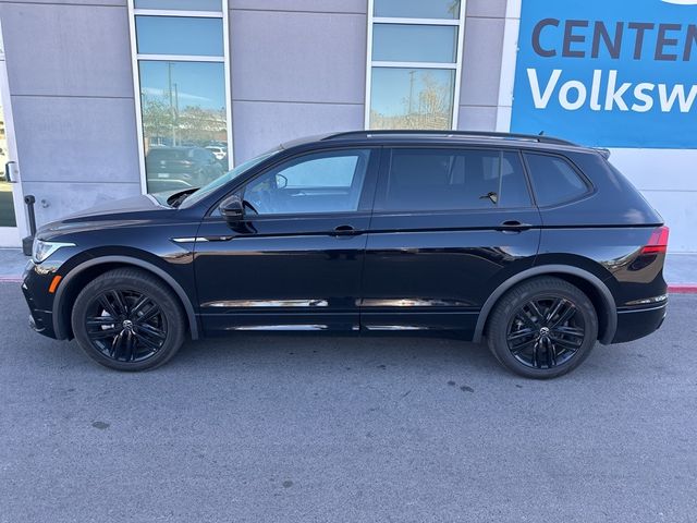 2022 Volkswagen Tiguan SE R-Line Black