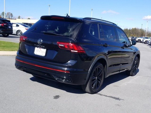 2022 Volkswagen Tiguan SE R-Line Black