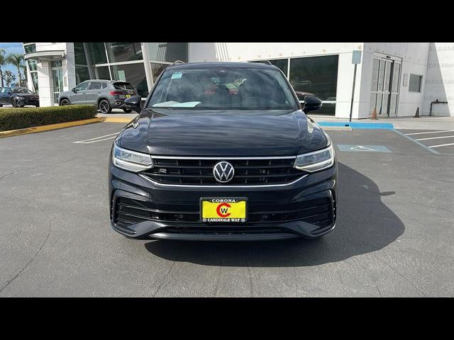 2022 Volkswagen Tiguan SE R-Line Black