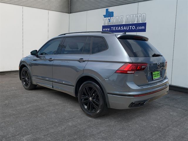 2022 Volkswagen Tiguan SE R-Line Black