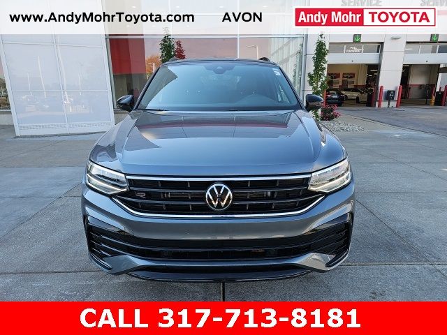 2022 Volkswagen Tiguan SE R-Line Black