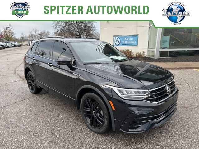 2022 Volkswagen Tiguan SE R-Line Black