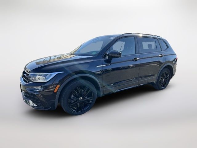 2022 Volkswagen Tiguan SE R-Line Black