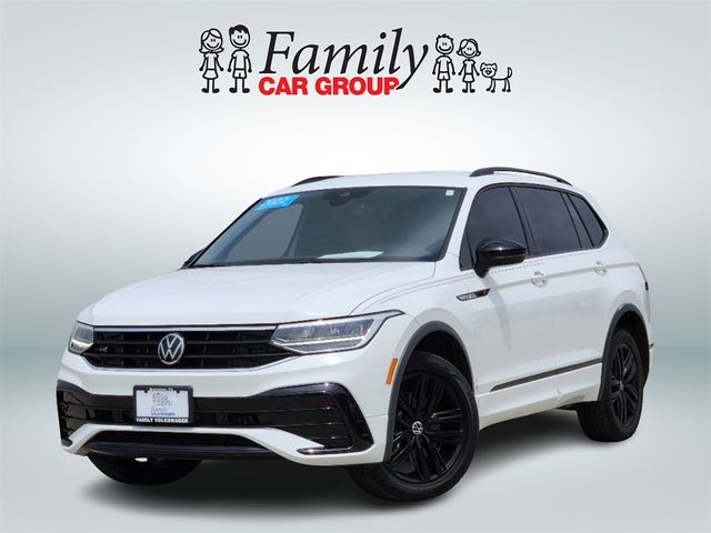 2022 Volkswagen Tiguan SE R-Line Black