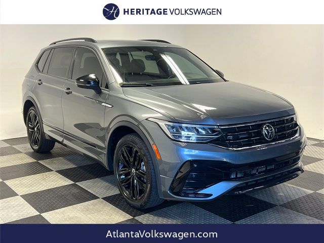 2022 Volkswagen Tiguan SE R-Line Black