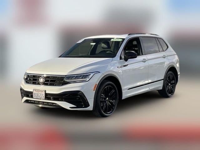 2022 Volkswagen Tiguan SE R-Line Black