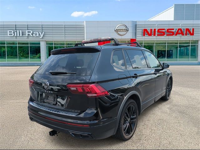 2022 Volkswagen Tiguan SE R-Line Black