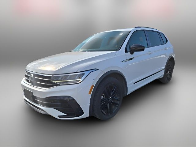 2022 Volkswagen Tiguan SE R-Line Black