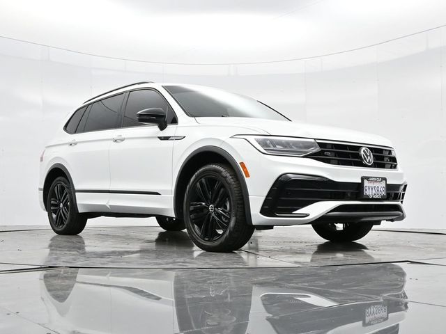 2022 Volkswagen Tiguan SE R-Line Black