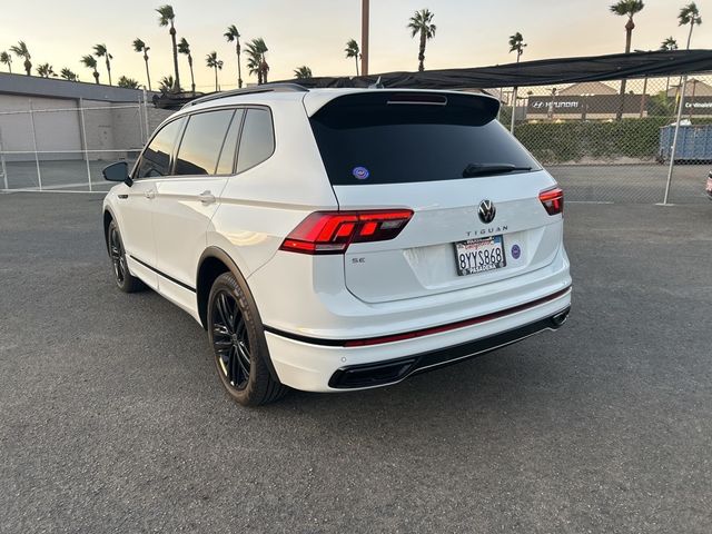 2022 Volkswagen Tiguan SE R-Line Black