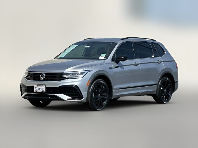 2022 Volkswagen Tiguan SE R-Line Black