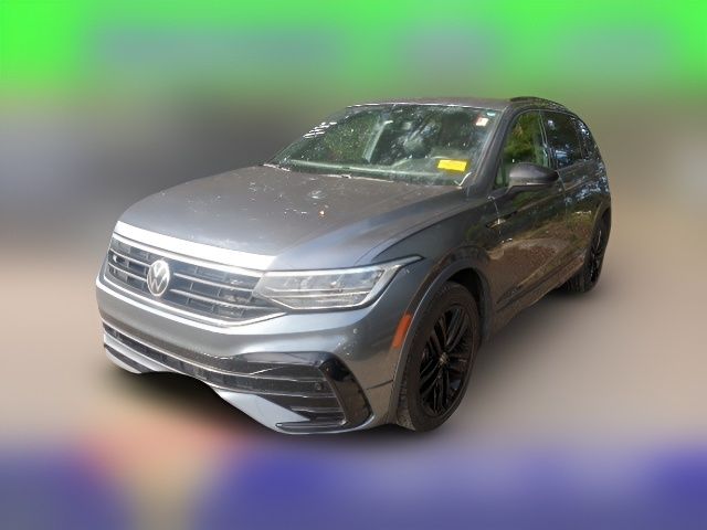 2022 Volkswagen Tiguan SE R-Line Black