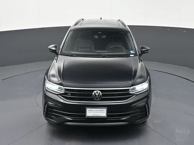 2022 Volkswagen Tiguan SE R-Line Black