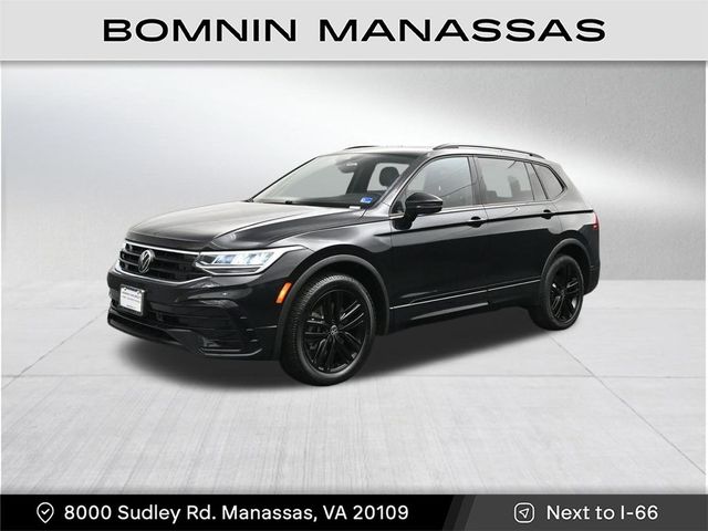 2022 Volkswagen Tiguan SE R-Line Black