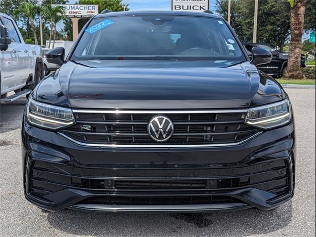 2022 Volkswagen Tiguan SE R-Line Black