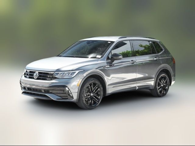 2022 Volkswagen Tiguan SE R-Line Black