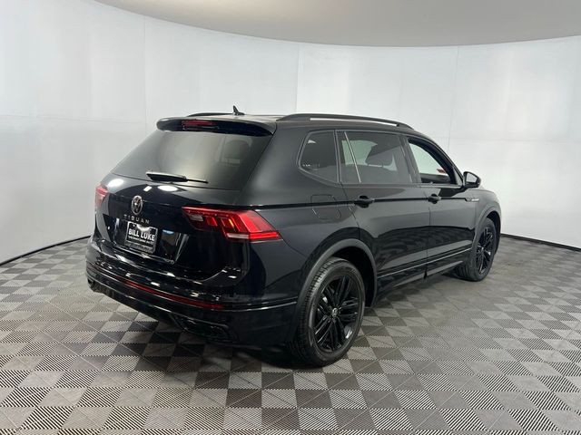 2022 Volkswagen Tiguan SE R-Line Black