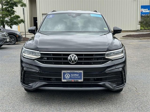 2022 Volkswagen Tiguan SE R-Line Black