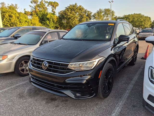 2022 Volkswagen Tiguan SE R-Line Black
