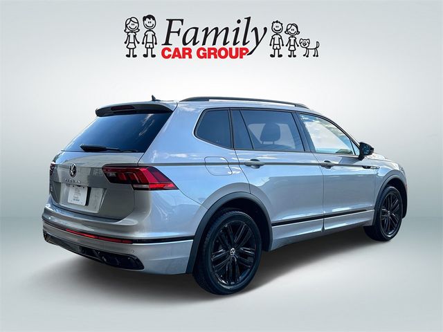 2022 Volkswagen Tiguan SE R-Line Black