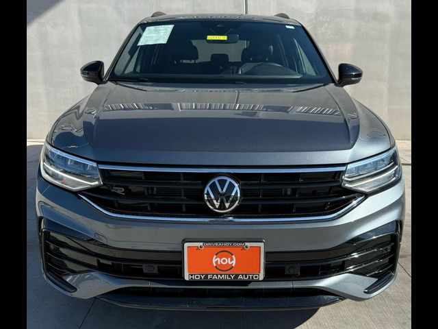 2022 Volkswagen Tiguan SE R-Line Black