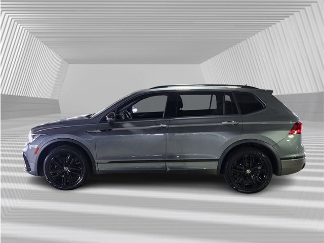 2022 Volkswagen Tiguan SE R-Line Black