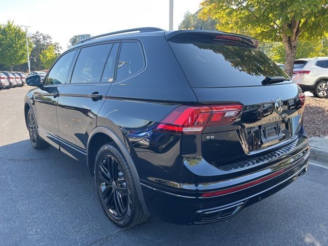 2022 Volkswagen Tiguan SE R-Line Black