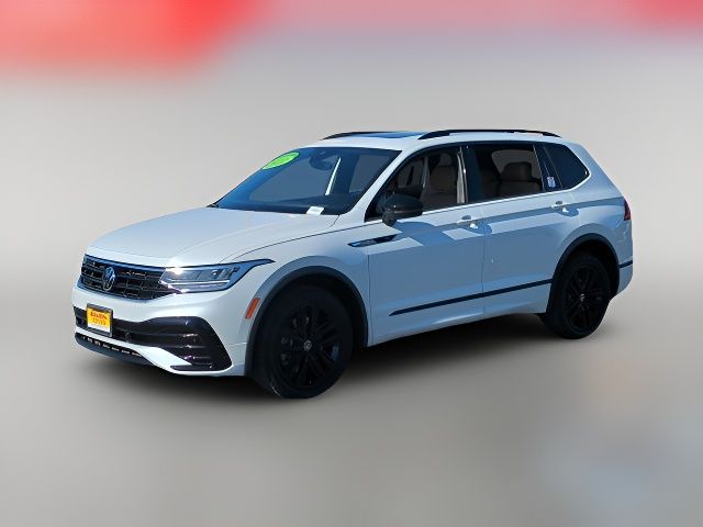 2022 Volkswagen Tiguan SE R-Line Black