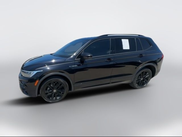 2022 Volkswagen Tiguan SE R-Line Black