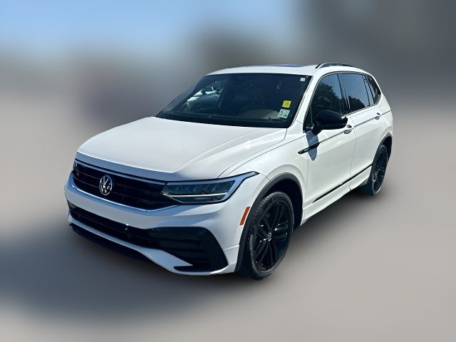 2022 Volkswagen Tiguan SE R-Line Black