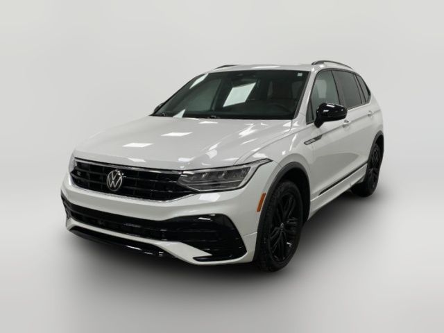 2022 Volkswagen Tiguan SE R-Line Black