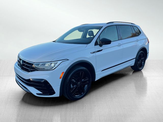 2022 Volkswagen Tiguan SE R-Line Black