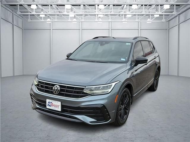 2022 Volkswagen Tiguan SE R-Line Black