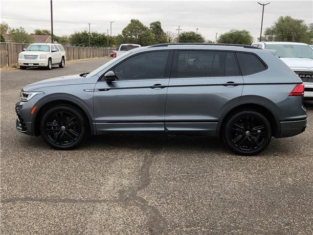 2022 Volkswagen Tiguan SE R-Line Black