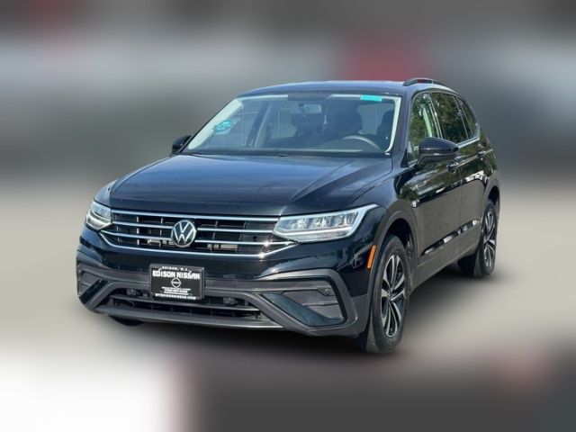 2022 Volkswagen Tiguan S