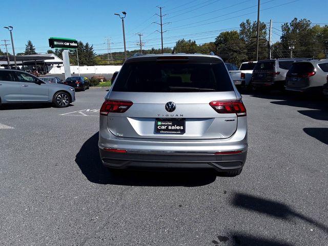 2022 Volkswagen Tiguan SE