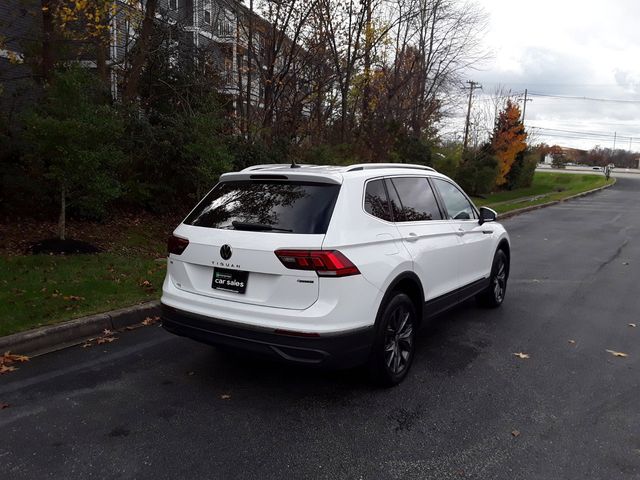 2022 Volkswagen Tiguan SE