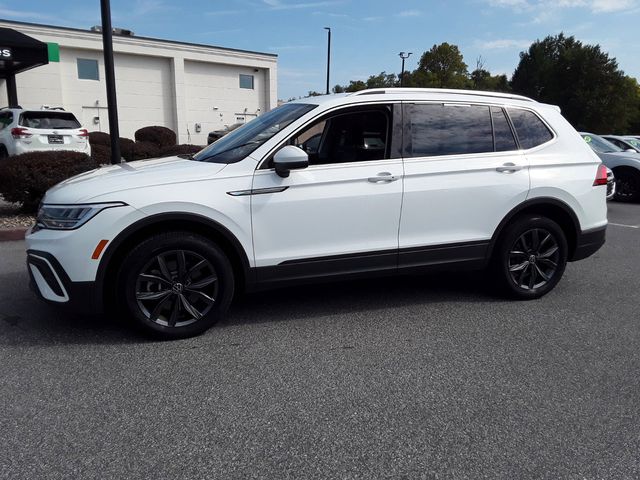 2022 Volkswagen Tiguan SE