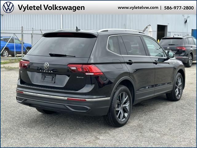 2022 Volkswagen Tiguan SE