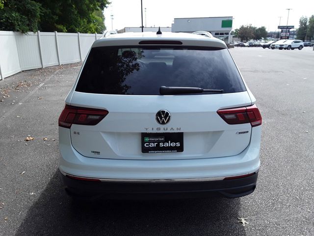 2022 Volkswagen Tiguan SE