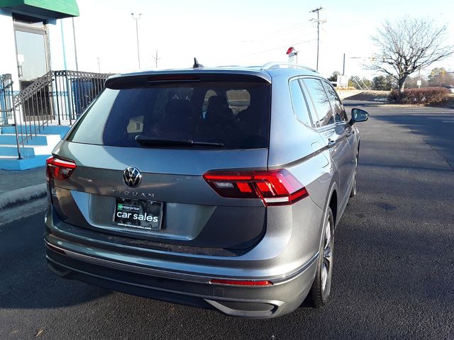 2022 Volkswagen Tiguan SE