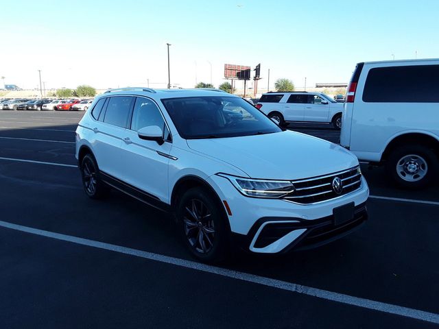 2022 Volkswagen Tiguan SE